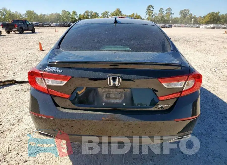 1HGCV1F36KA131258 Photo# 6