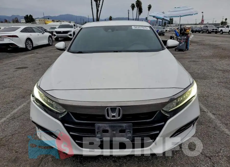 1HGCV1F38JA130563 Photo# 5