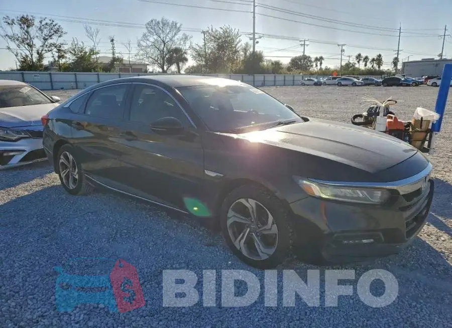 1HGCV2F52JA036217 Photo# 4