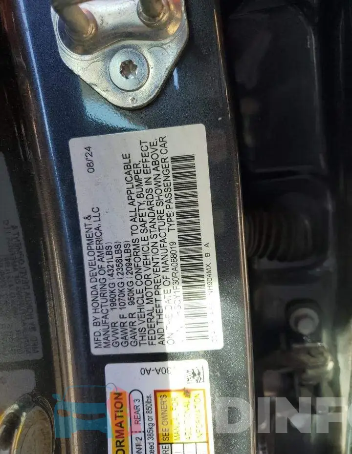 1HGCY1F30RA088019 Photo# 12