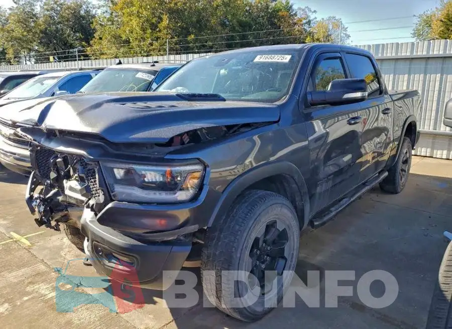 1C6SRFLT6KN915195 Photo# 1