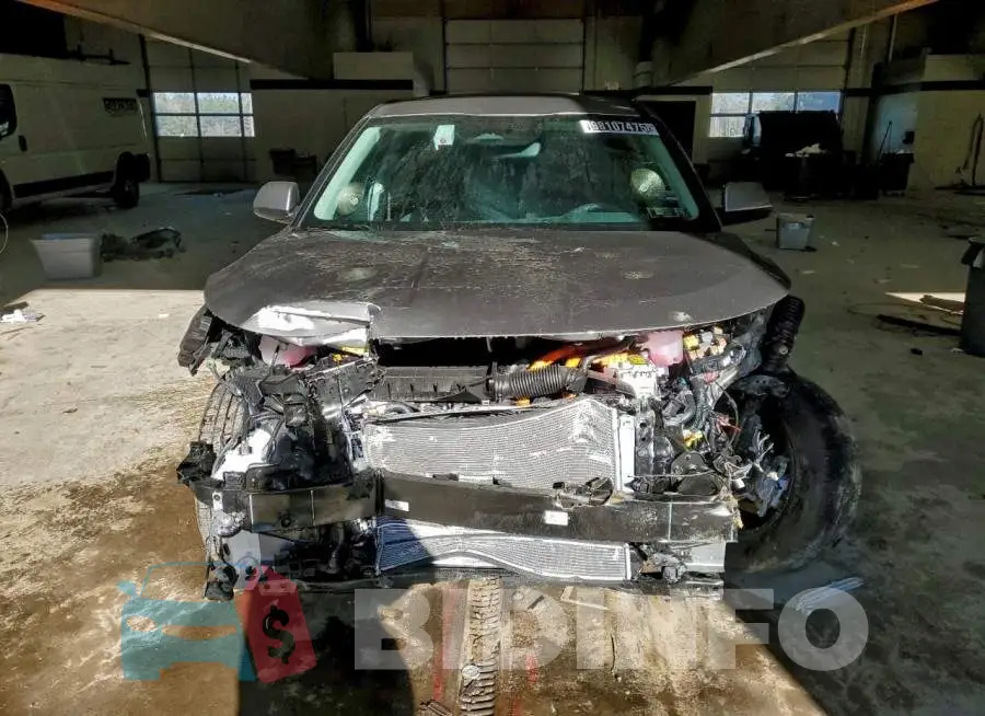 KNDCP3LEXT5323044 Photo# 5