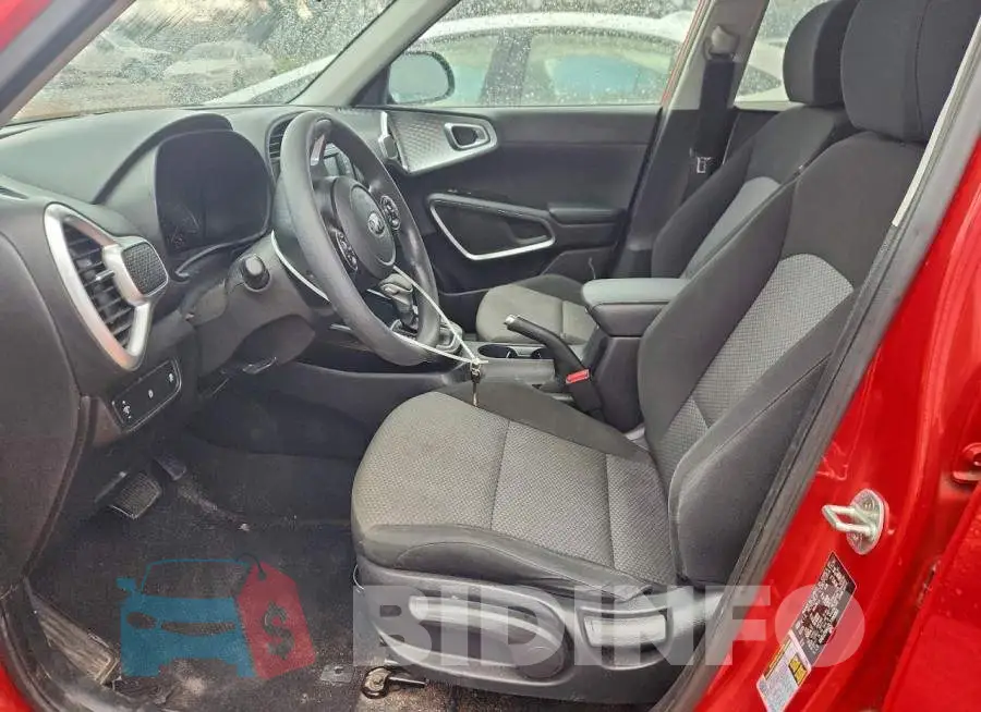 KNDJ23AU7L7700563 Photo# 7