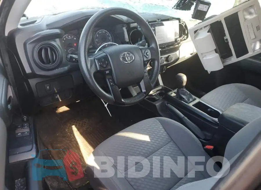 3TYRX5GN1NT064879 Photo# 8