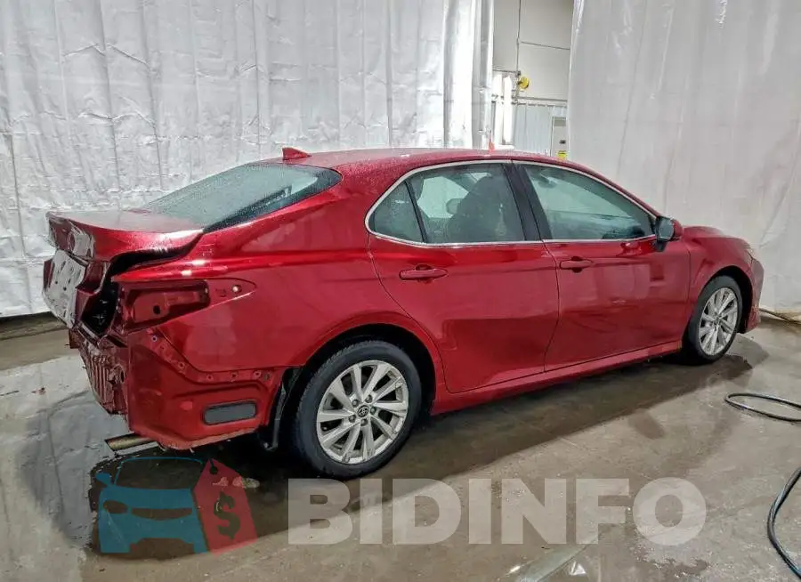 4T1C11AKXMU470241 Photo# 3