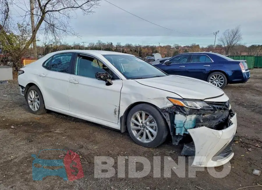 4T1R11AK2PU755157 Photo# 4