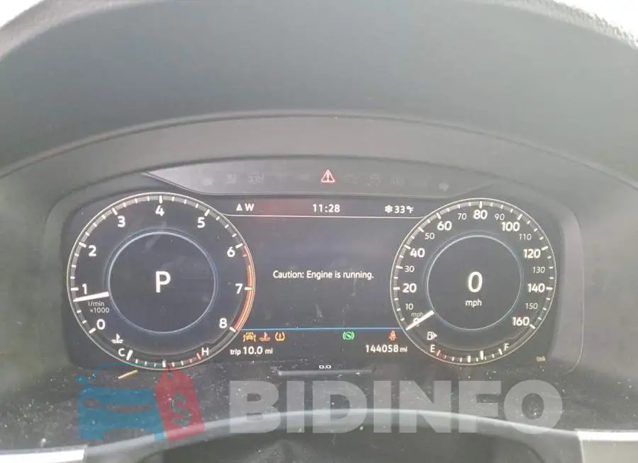 1V2NR2CA8JC500384 Photo# 9