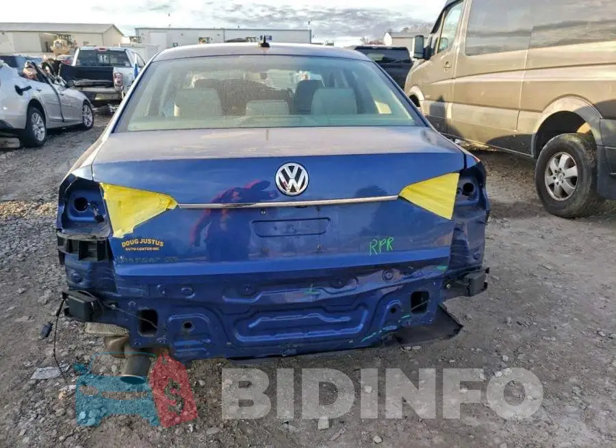 1VWGT7A33HC061860 Photo# 6