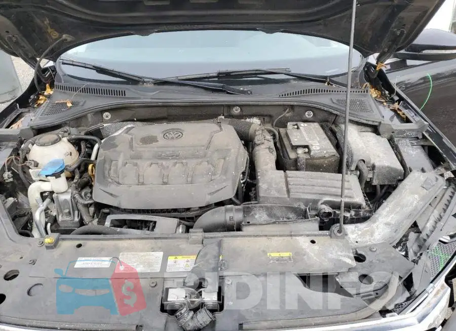 1VWSA7A33MC017044 Photo# 11