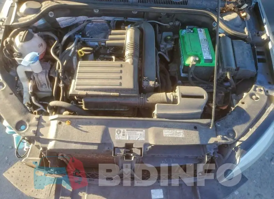 3VW167AJ4HM392408 Photo# 11