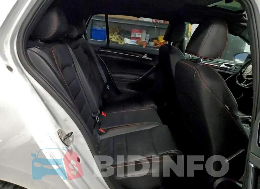 3VW4T7AU3HM036774 Photo# 10