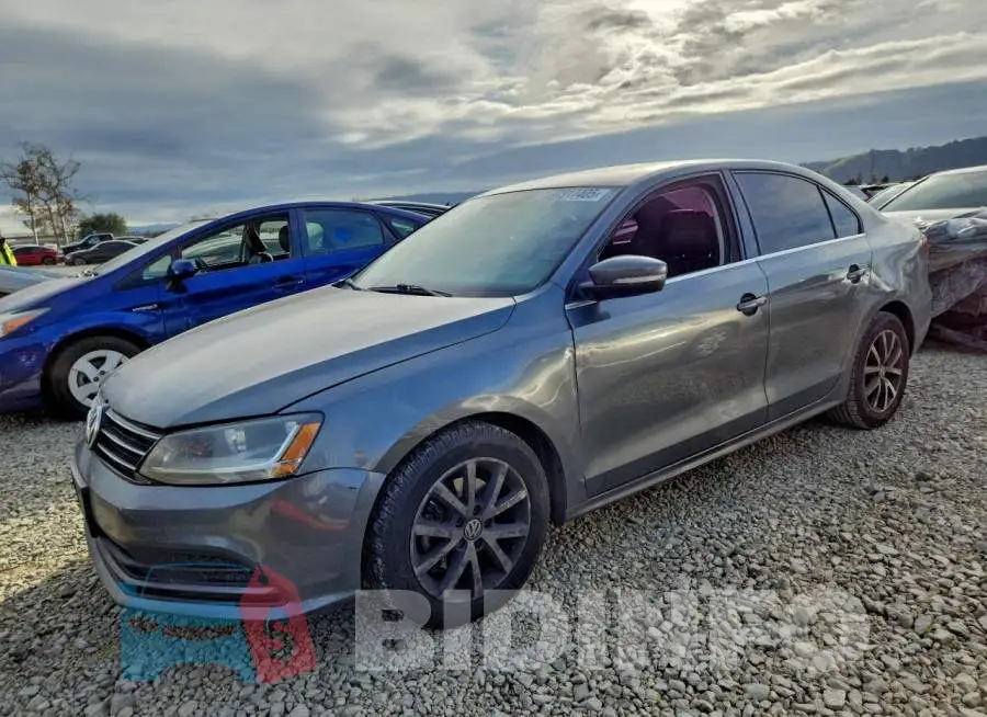 3VWDB7AJ3HM271457 Photo# 1
