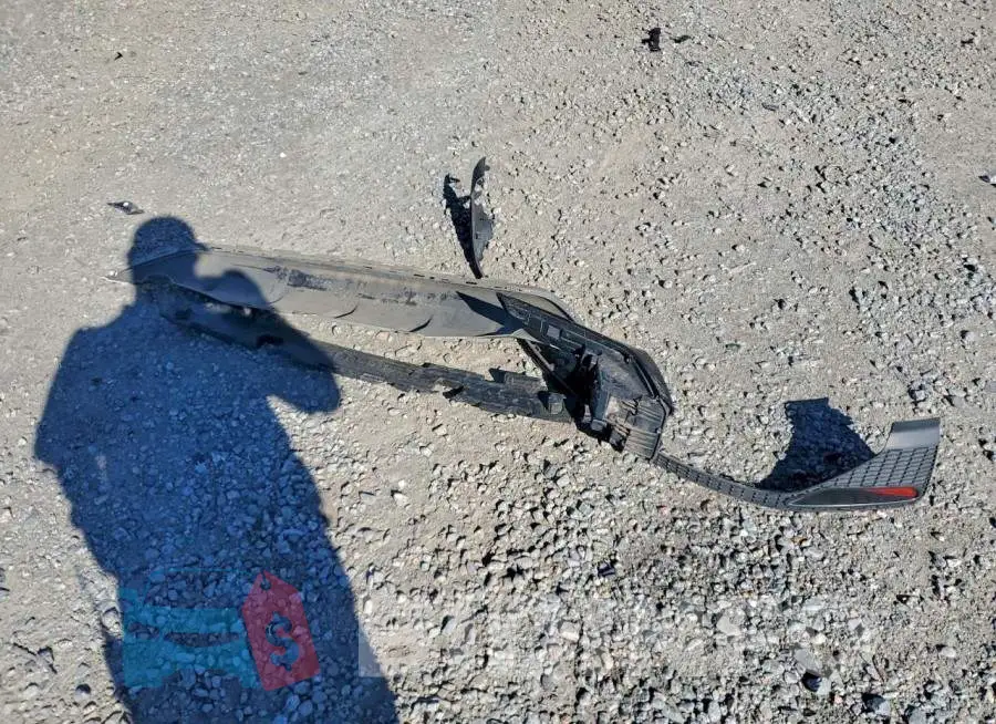 1N4BL4BV0KC101711 Photo# 12