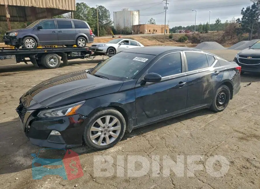 1N4BL4CV4LC193003 Photo# 1