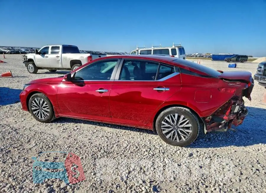 1N4BL4DV2PN379390 Photo# 2