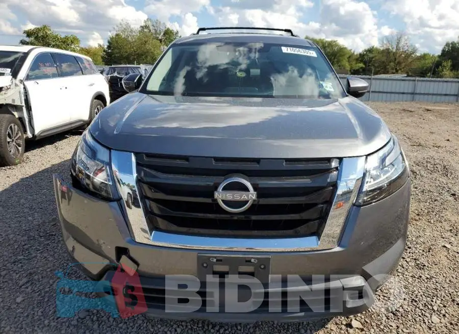 5N1DR3BD2NC217768 Photo# 5