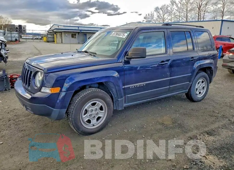 1C4NJPBB2HD158225 Photo# 1