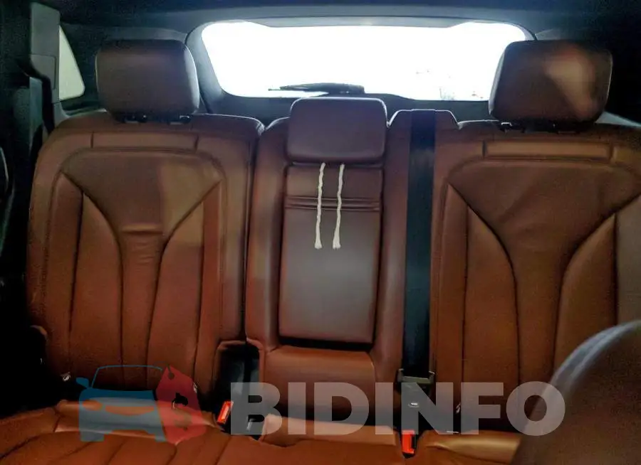 2LMPJ8LR5JBL10049 Photo# 10