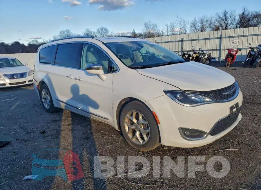 2C4RC1GG3LR162996 Photo# 4