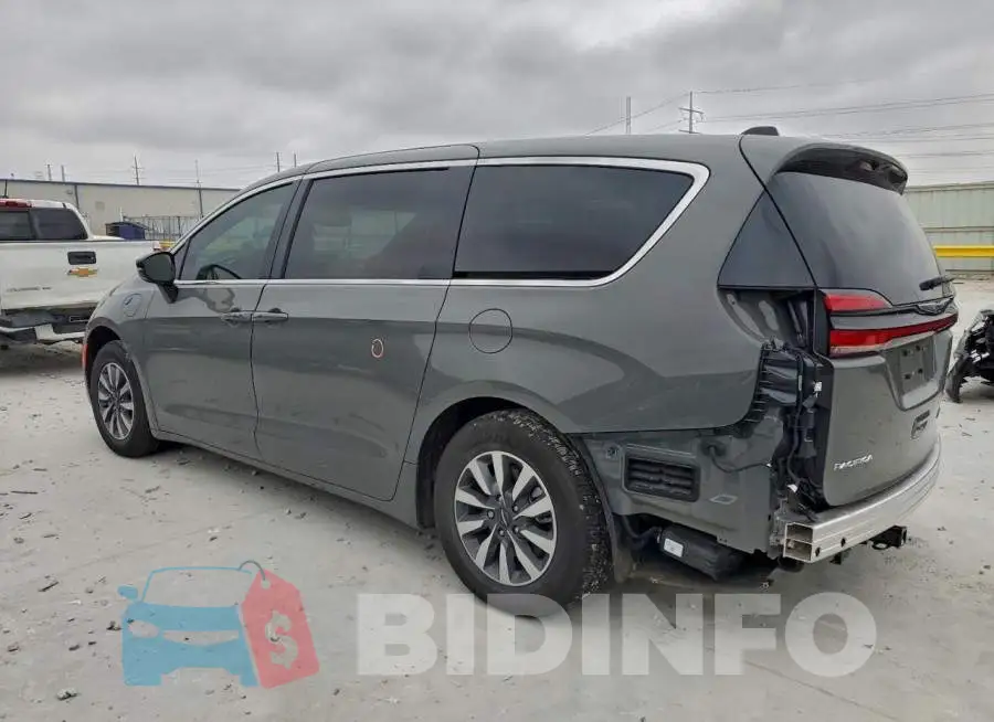 2C4RC1S71SR563128 Photo# 2