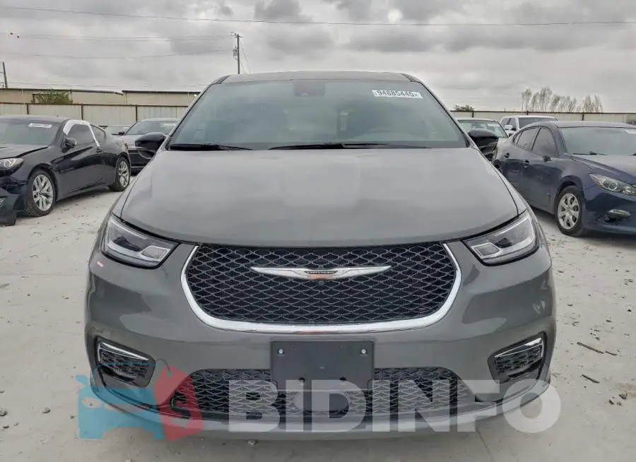 2C4RC1S71SR563128 Photo# 5