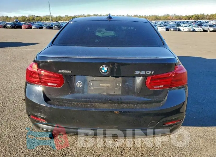 WBA8E5G50JNU46900 Photo# 6