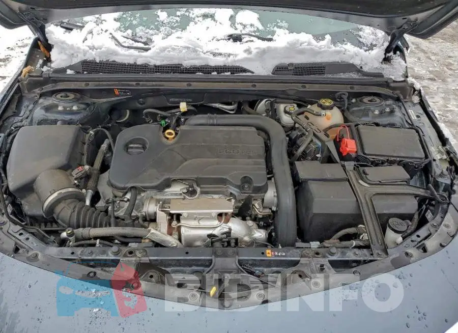 1G1ZB5ST0LF011676 Photo# 11