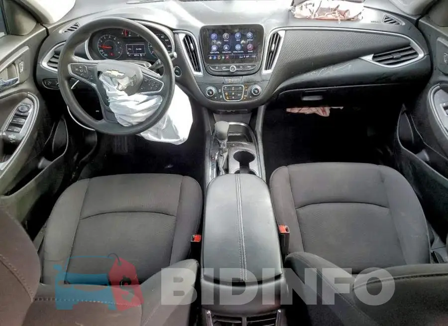 1G1ZD5ST3PF192062 Photo# 8