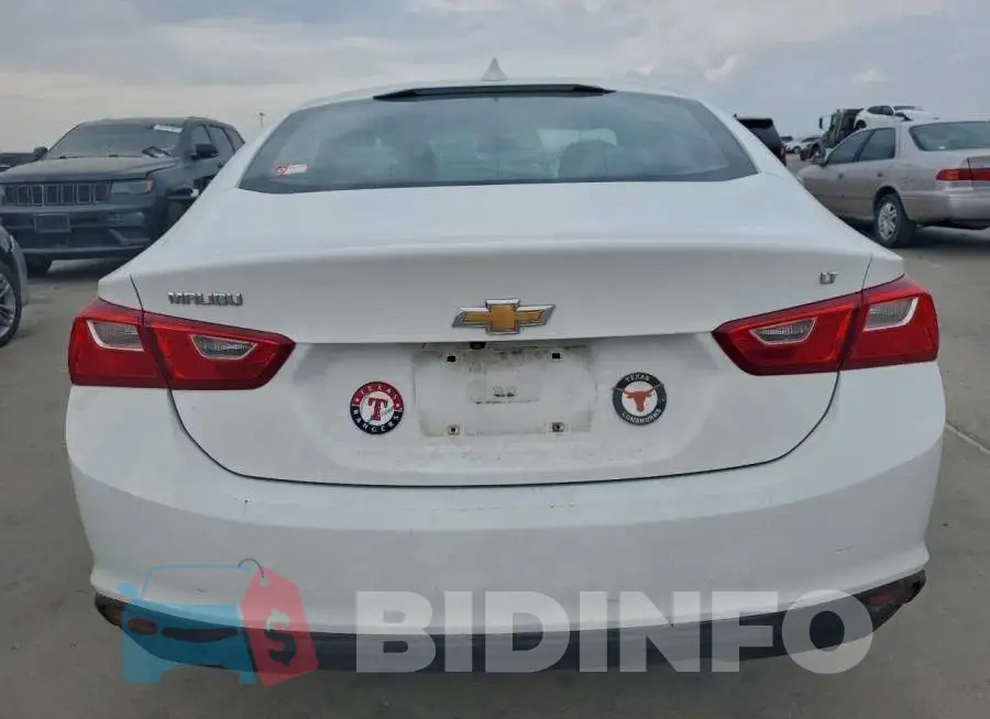 1G1ZD5ST4JF173009 Photo# 6