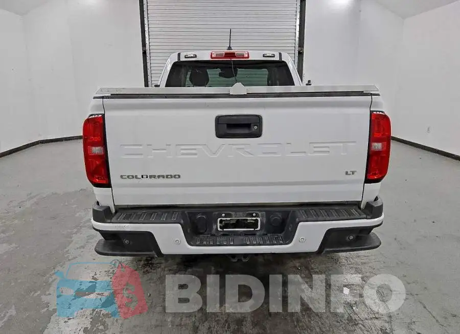 1GCHSCEA2N1152332 Photo# 6
