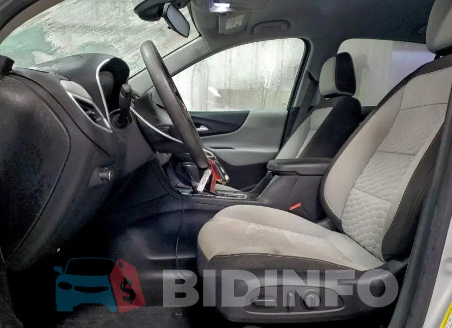 2GNAXSEV3L6107272 Photo# 7