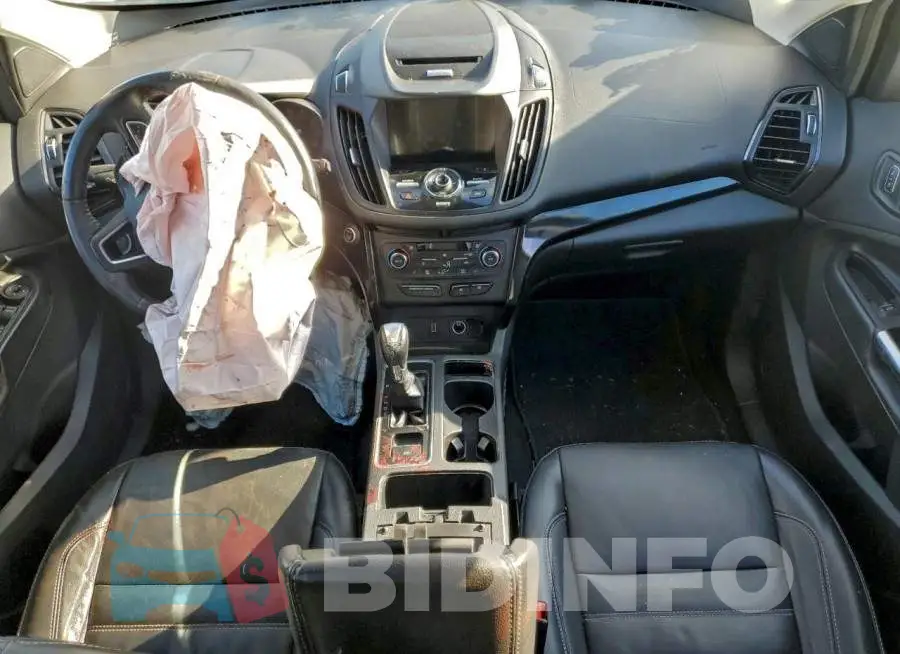 1FMCU0JD9HUC94436 Photo# 8