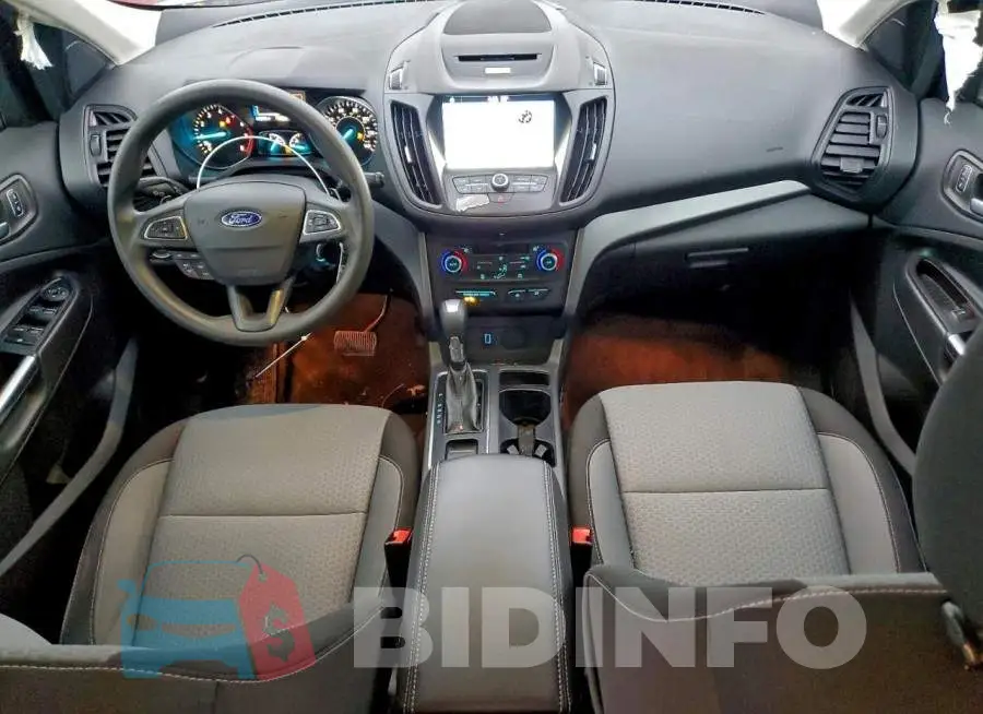 1FMCU9GD8HUD49812 Photo# 8