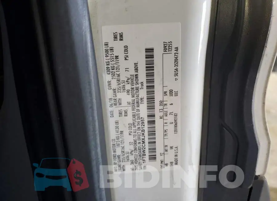 1FTBW2CMXJKB12957 Photo# 14
