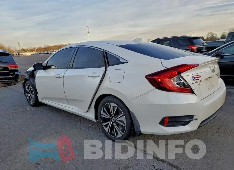 19XFC1F33HE210345 Photo# 2