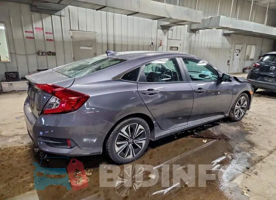 19XFC1F73HE023884 Photo# 3