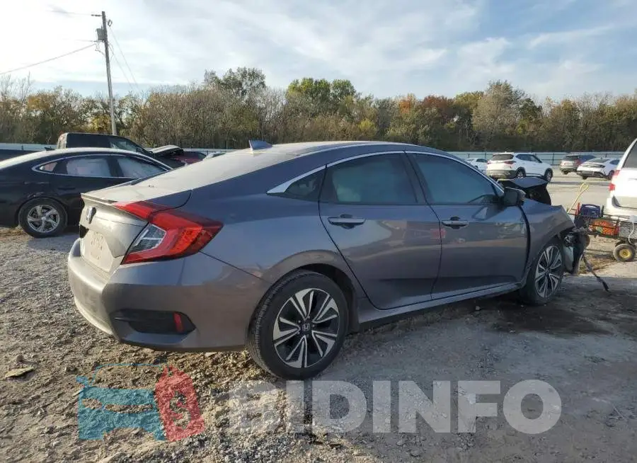 19XFC1F75HE025247 Photo# 3