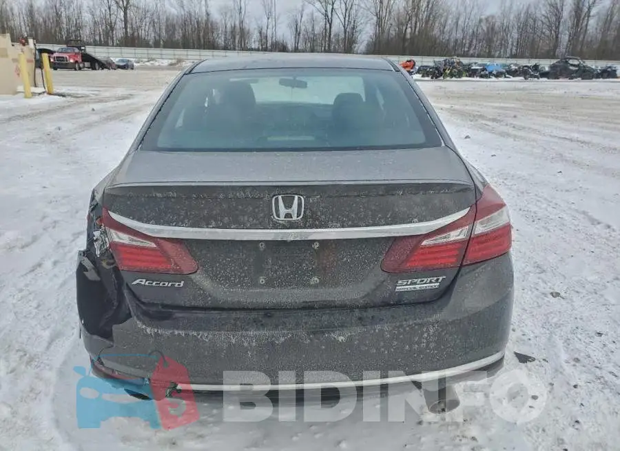 1HGCR2F18HA004013 Photo# 6