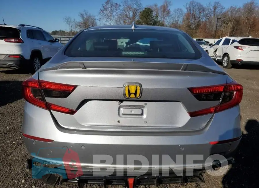 1HGCV2F91MA014717 Photo# 6