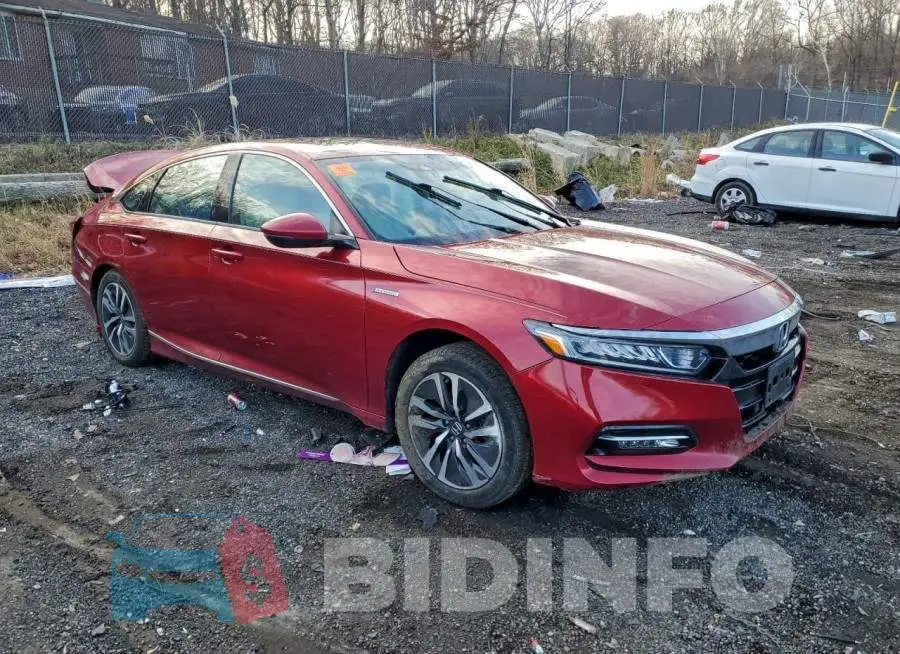 1HGCV3F50KA019178 Photo# 4