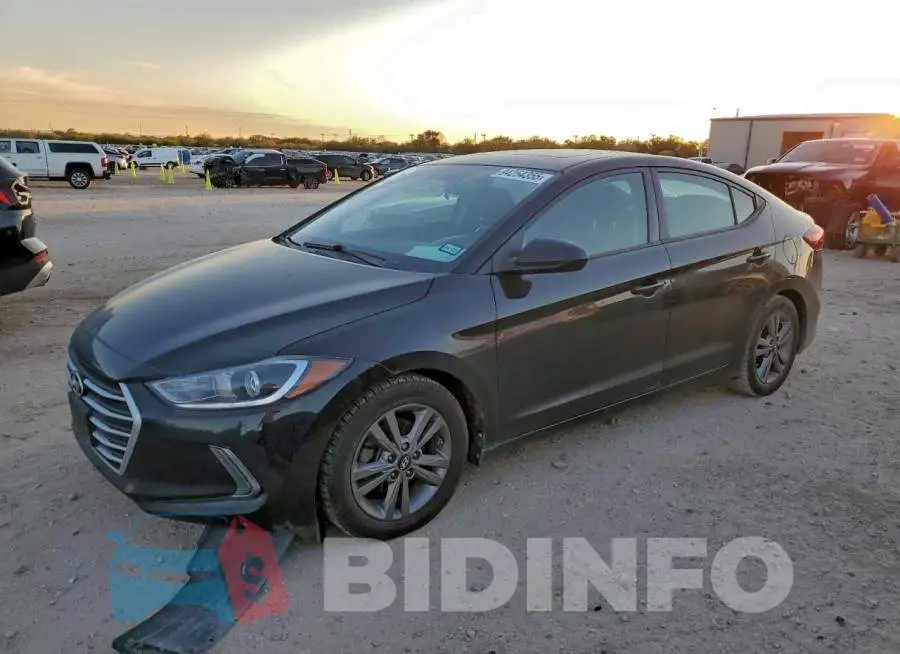 5NPD84LF1HH204614 Photo# 1