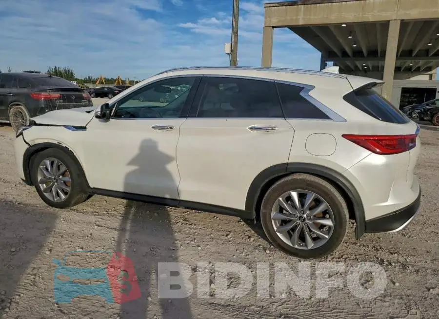 3PCAJ5M12KF136796 Photo# 2