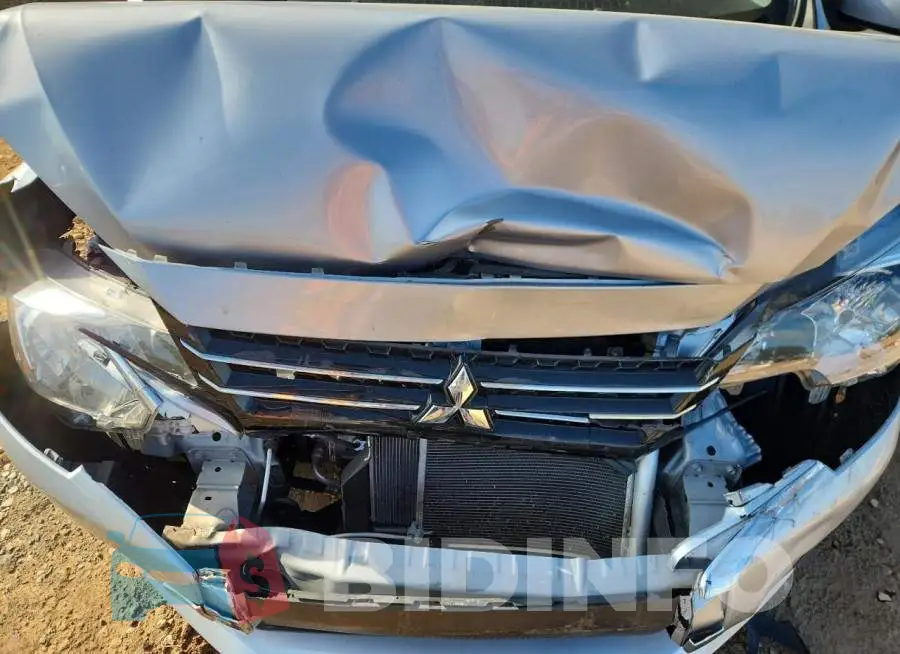 ML32FUFJ4NHF00675 Photo# 11