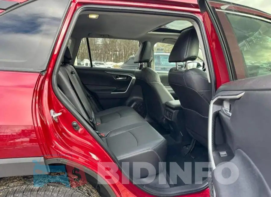 2T3A1RFV8SW521961 Photo# 6