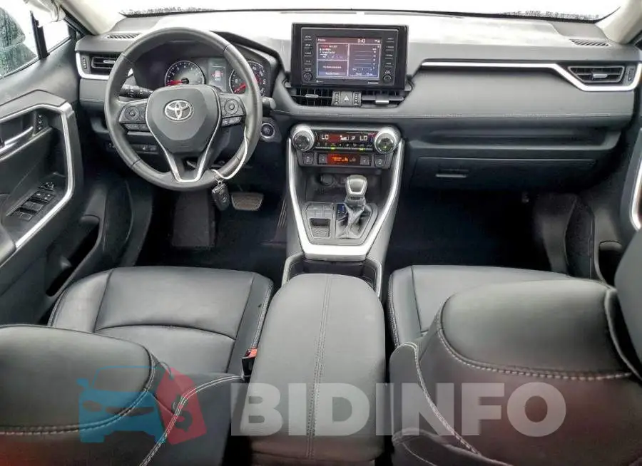 2T3C1RFV6MC125105 Photo# 8