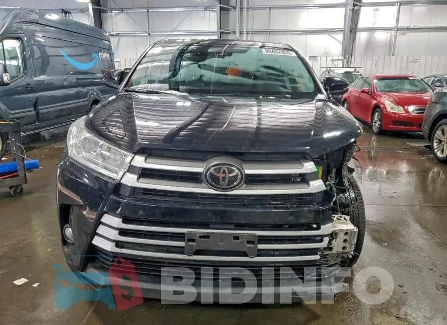 5TDBZRFHXJS834162 Photo# 5