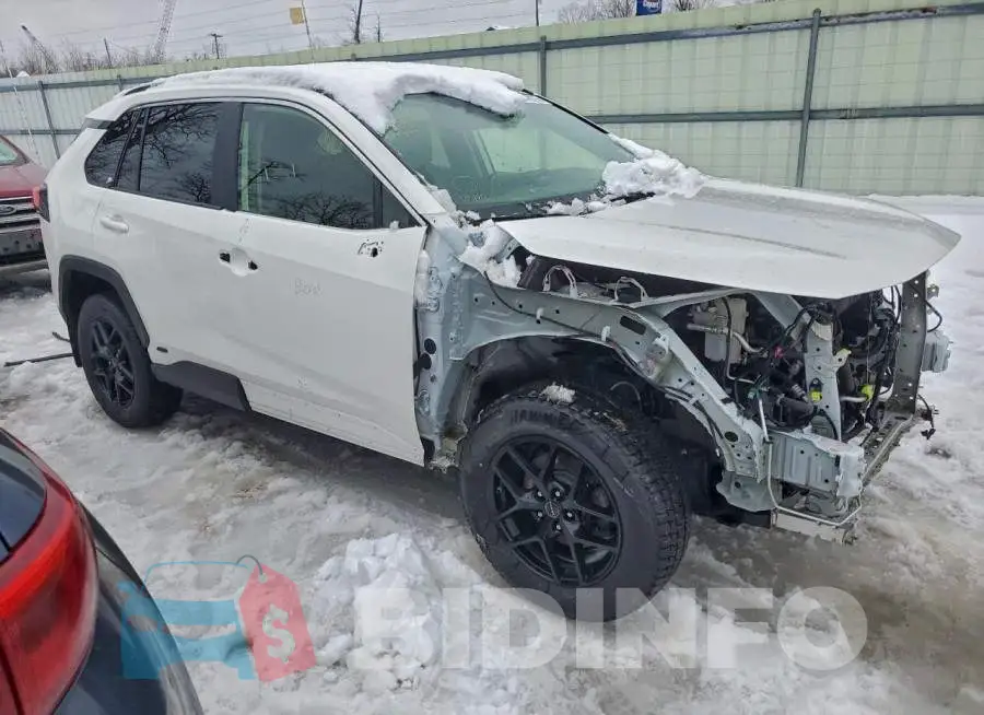 JTMMWRFV7PD183259 Photo# 4