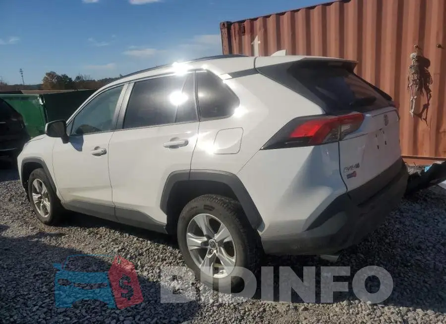 JTMW1RFV2KD041725 Photo# 2