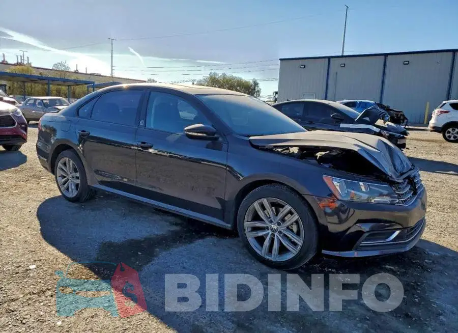 1VWLA7A38KC000855 Photo# 4