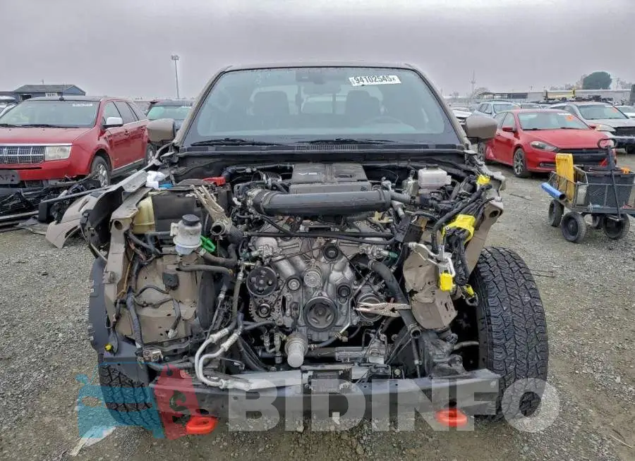 1N6ED1EJ2PN635572 Photo# 5